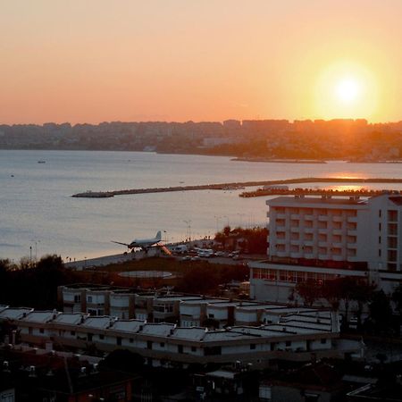 Eser Premium Hotel&Spa Buyukcekmece Exteriér fotografie Sunset over the Gulf of Chania