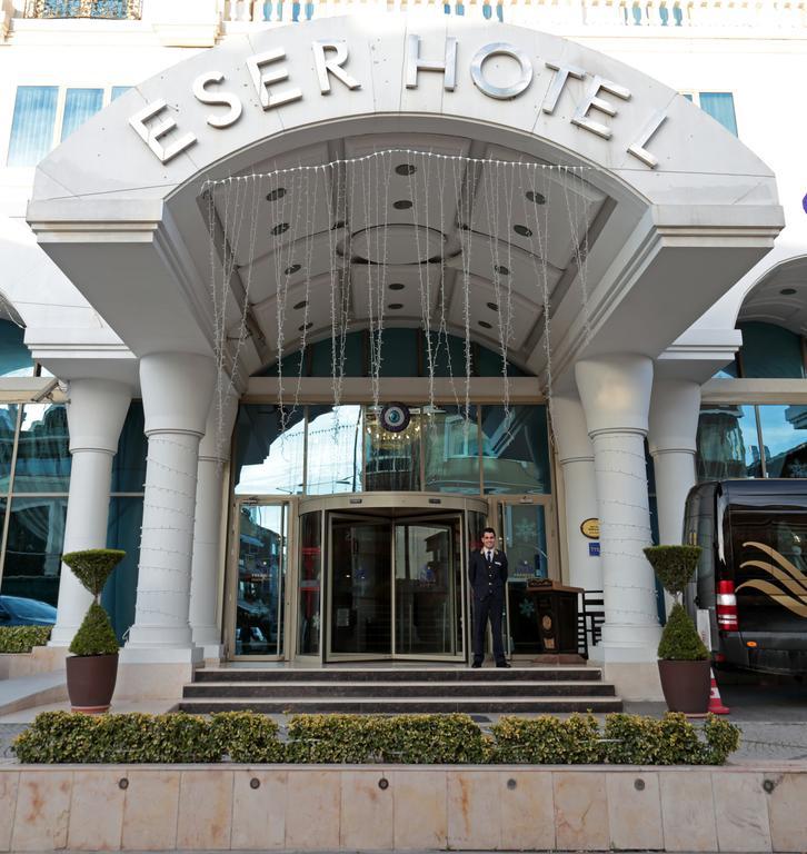 Eser Premium Hotel&Spa Buyukcekmece Exteriér fotografie Entrance of the hotel